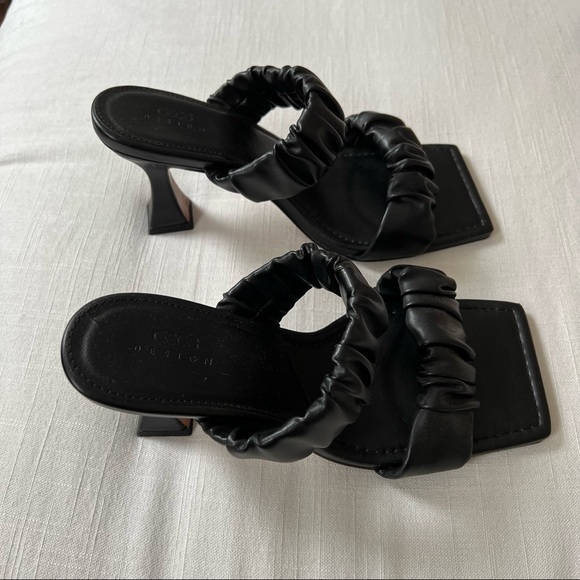 Asos Design Harling Square Toe Ruched Mid Heel Sandals - Picture 5 of 5